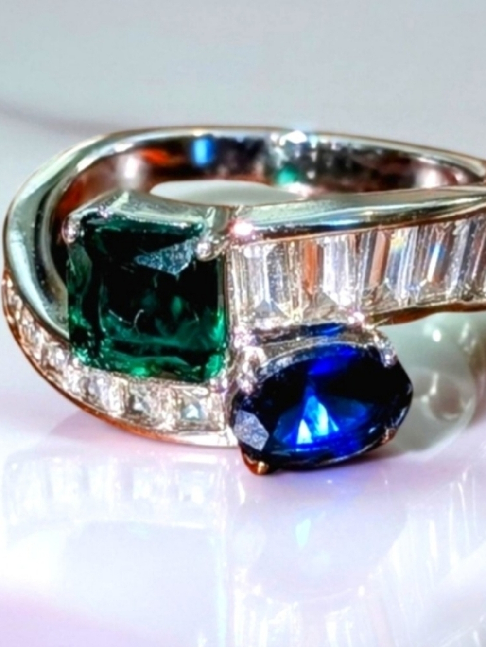 Contemporary Bypass Silver Ring W/ Emerald, Sapphire, And CZ In Modern Gift Box - Picture 3 of 5